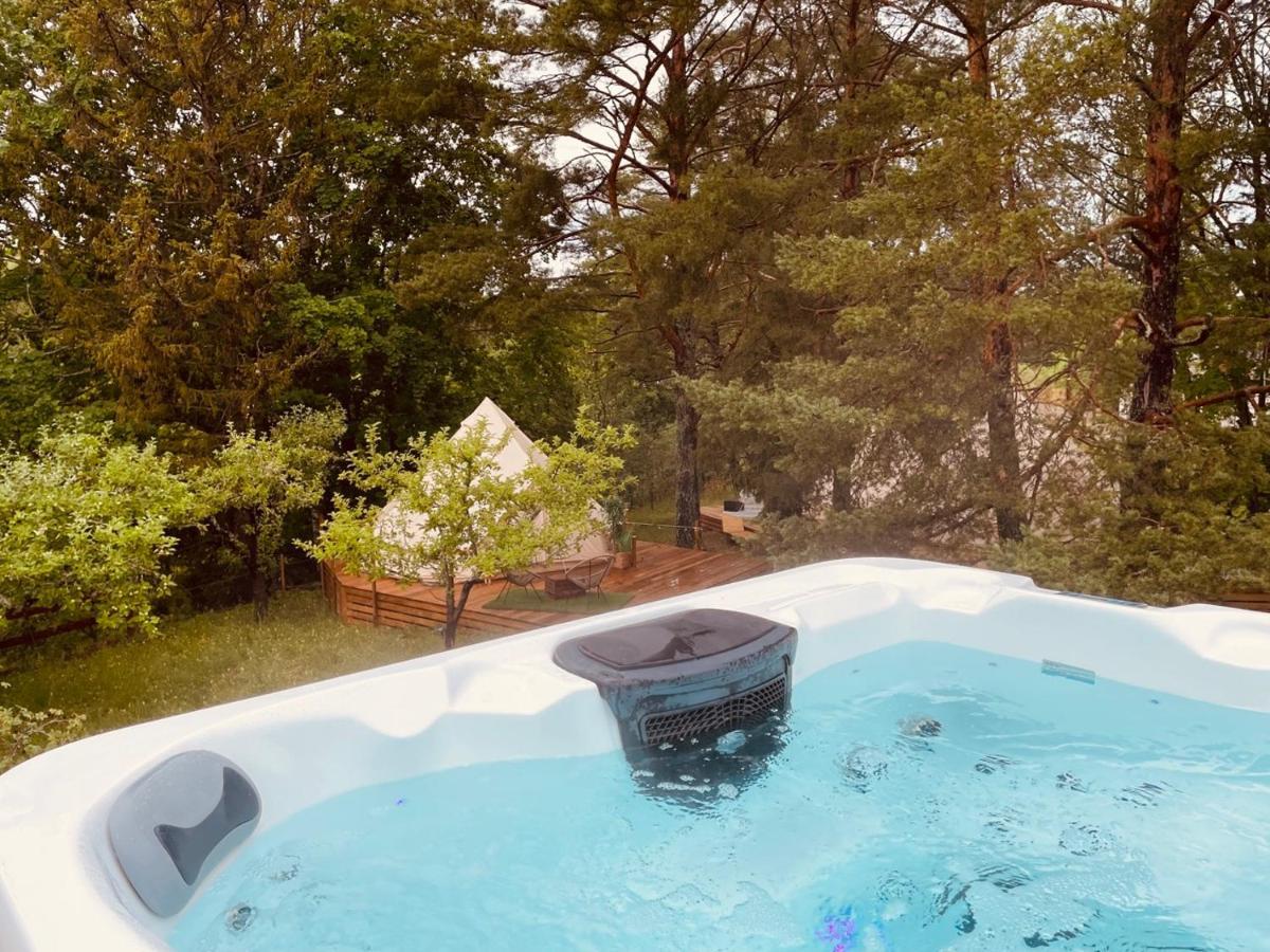 Tent Delhi A B&B In A Luxury Glamping Style Mariefred Dış mekan fotoğraf